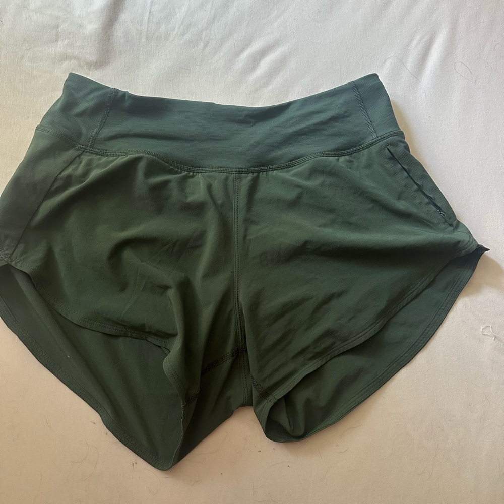 Outdoor Voices Green Athletic Shorts Lightweight Moisture-Wicking